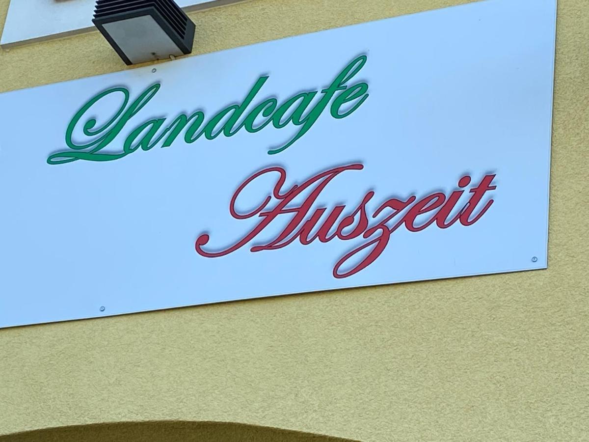 Landcafe Auszeit Hotel Albersdorf Exterior photo